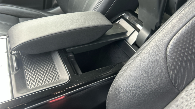 Land Rover Range Rover Evoque 1.5 P300e SE 5dr Auto Hatchback